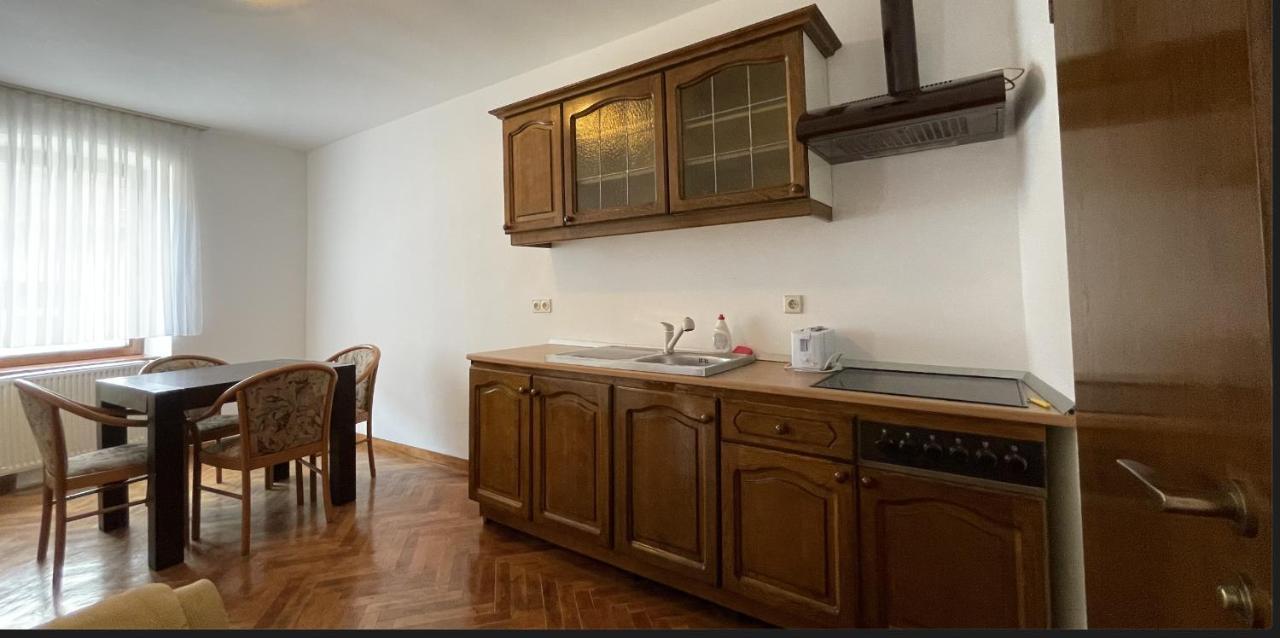 Z House Apartman Nagyszeben Kültér fotó