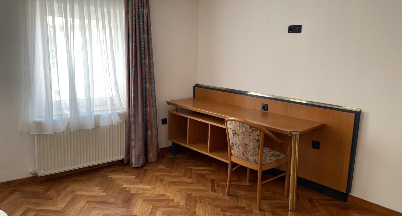 Z House Apartman Nagyszeben Kültér fotó